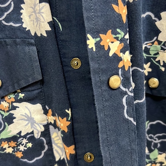 Ben Sherman shirt, size medium - Picture 3 of 10